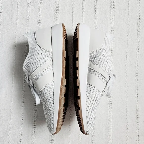 Gap Gapfit Knit Athletic Shoe Sneaker White Stretch Athleisure Lounge Work 7 New - Picture 6 of 16